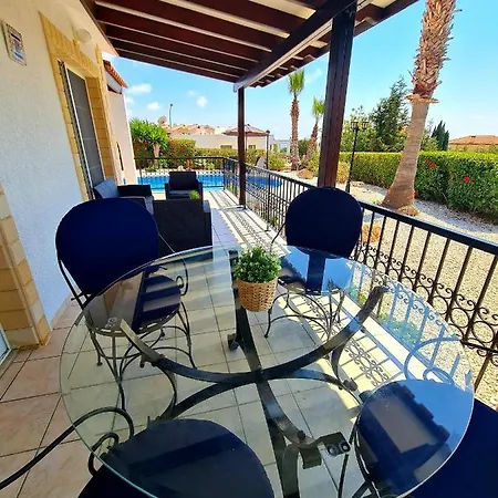 Elysium, 3 Bedrooms, Pool, Sea View & Wifi