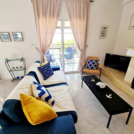 Elysium, 3 Bedrooms, Pool, Sea View & Wifi