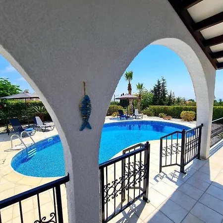 Villa Elysium, 3 Bedrooms, Pool, Sea View & Wifi