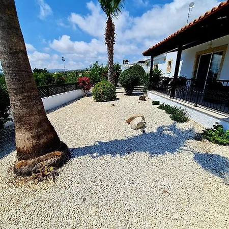 Elysium, 3 Bedrooms, Pool, Sea View & Wifi Tala