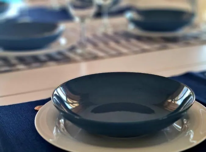 Elysium, 3 Bedrooms, Pool, Sea View & Wifi *